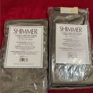 Shimmer Napkin Set of Four in Silver
